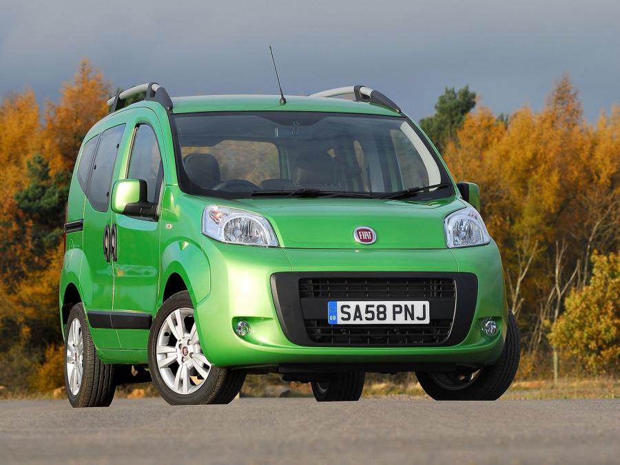  Fiat Qubo 2009 года  (UK) (фото 10 из 16)